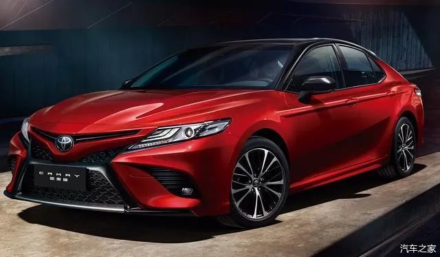 20万级轿车!凯美瑞对比君越,谁更适合家用?