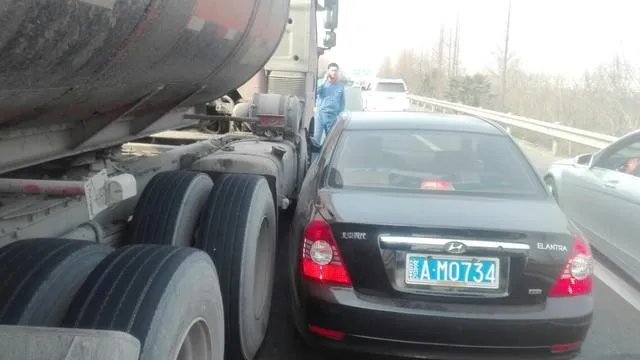 女司机第一次上高速，有什么需要注意的吗？