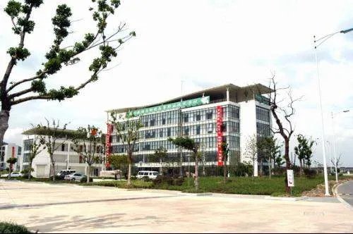 苏州旅游财经学校的简介