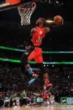 2000年以来，每一届的NBA扣篮大赛冠军是谁？