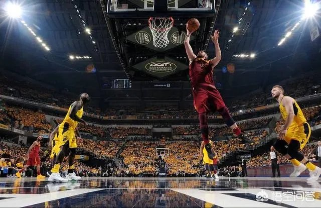 步行者17分逆转骑士,2-1领先,博格达30分力压詹姆斯,如何看待这场比赛?