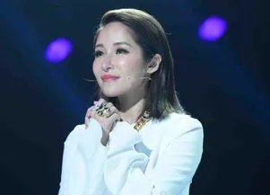 萧亚轩的快乐是什么梗?