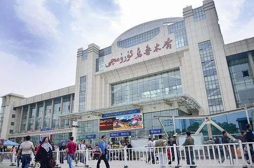 乌鲁木齐调整小区防控政策，新政策是什么？