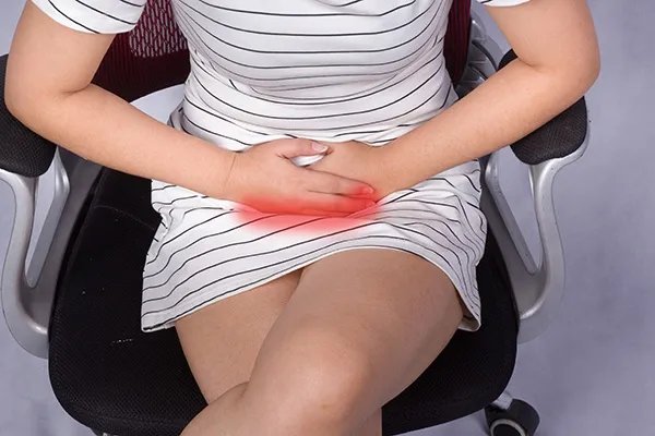 侧切线头会自己脱落吗