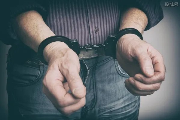 重庆走私冻品案 涉嫌走私冻品价值过亿元