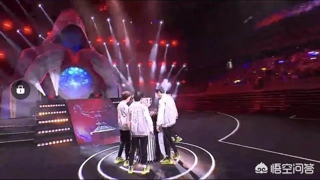 莽起来的IG太无敌，三局横扫JDG获冠军，创造史上最短春季决赛，你怎么看？