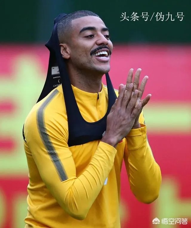 恒大5:0亚泰，恒大上半场和下半场呈现出完全不一样的状态，你怎么看？