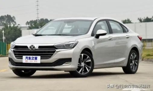 10万买什么车，内饰要好看？