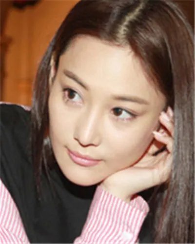 吴卓羲张馨予床照亲密照曝光 揭秘两人相识过程分手原因