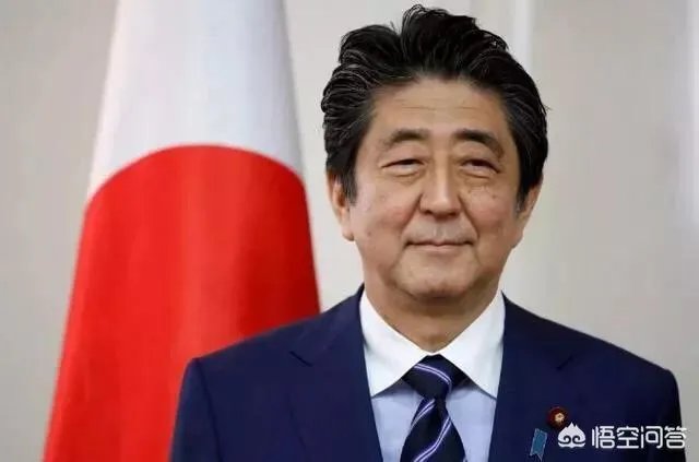 “正视历史做真朋友”，文在寅的贺词安倍能读懂吗？