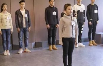 林妙可参加高考，万一考的很好怎么办，还当明星吗？