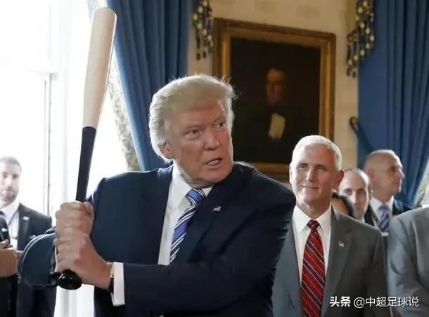 5月要求恢复中美航班，现又全面禁止中国航班，特朗普有何企图？