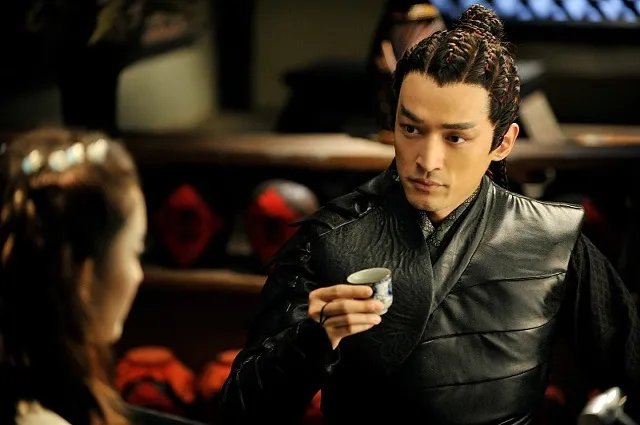 胡歌林更新古力娜扎等发文声援蒋劲夫，蒋劲夫是否有冤屈？