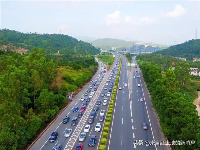 湖南：国庆高速小客车免费通行，预判峰值日将出现在长假首日, 你怎么看？