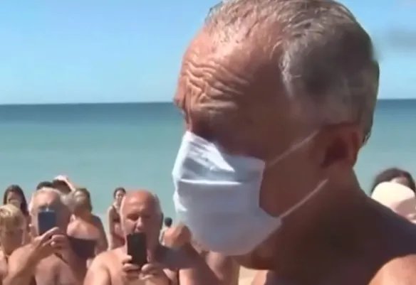 葡萄牙总统采访中跳海救人 葡萄牙总统跳海救人