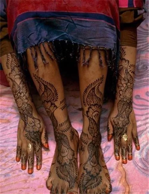 非洲人结婚习俗有哪些  为什么非洲婚礼会让人瞠目结舌