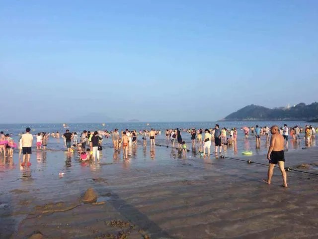 象山松兰山沙滩在哪？