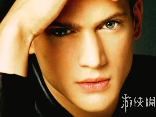 美剧《越狱》重启版终露面，多少人看到他的时候哭了