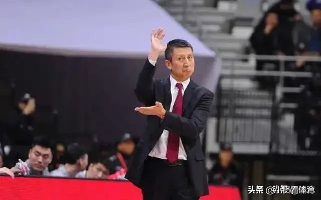 广东大胜首钢队，辽宁新疆浙江大胜对手，北控队险胜四川，CBA最新排名如何？