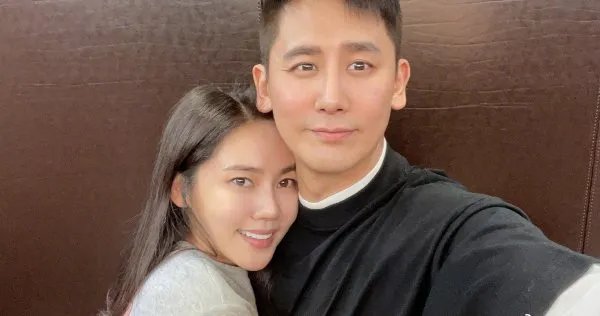 于晓光秋瓷炫晒新年合照,粉丝留言却让人太扫兴,发生了什么事?