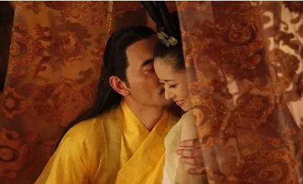 李治喜欢武则天很明显，那么武则天是否真心爱过李治？