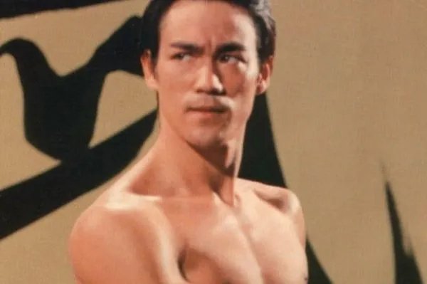 李小龙逝世46周年,为什么李小龙会在国内外都出名?