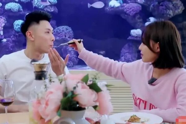 张嘉倪谈婆媳关系 ，身为人母的张嘉倪面对婆媳关系怎么处理？