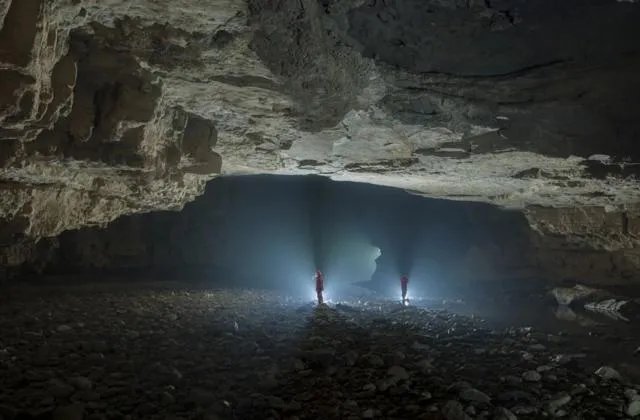 地下喀斯特地貌的溶洞有什么