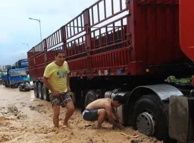 中央气象台发布台风红色预警，哪些地区需要做好防范？