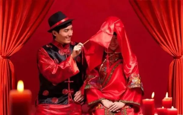 近七成青年择偶“愿等待不愿将就”,这是为何?