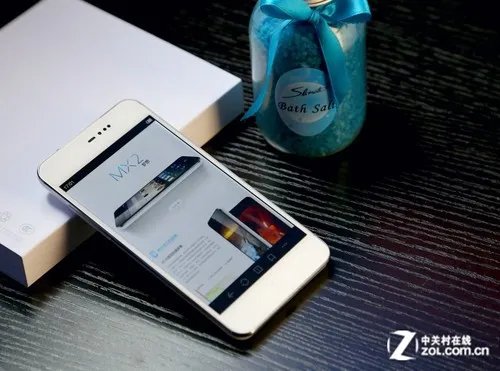 清新风格 白里挑一 魅族MX2白色版图赏