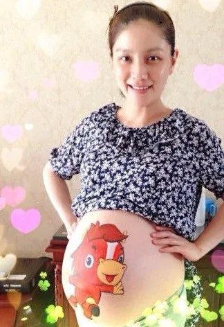 胡可大肚照曝光  怀二胎幸福满满