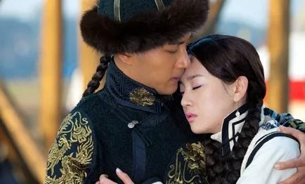 在大玉儿与海兰珠之间,皇太极究竟更喜欢谁一些?