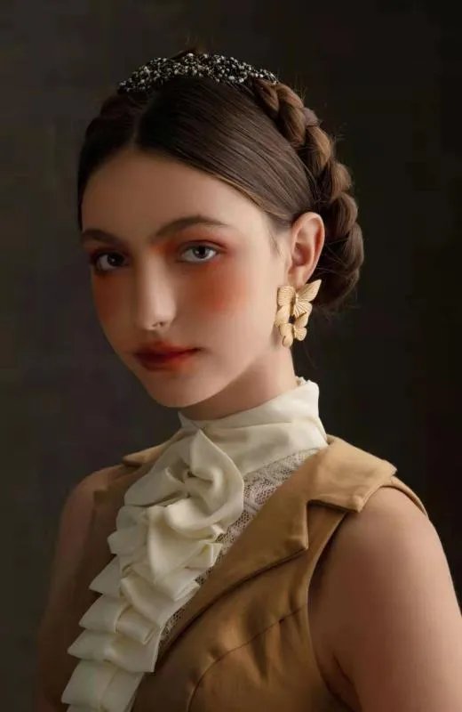 女孩学化妆有前途吗