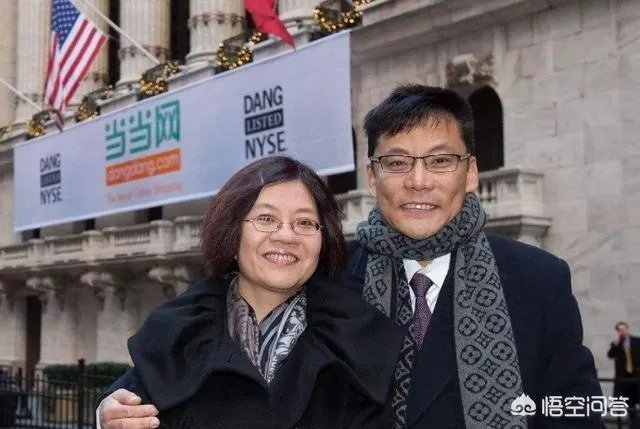 李国庆为摔杯道歉，真的只是没控制好自己的情绪吗？