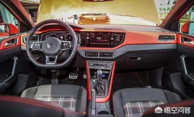 想要入手飞度，但是看到polo plus上市了，该选哪款吗？