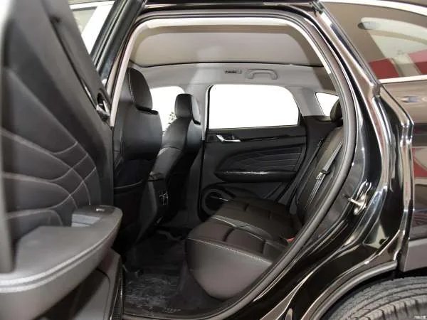 陆风荣曜，这款车表现如何？