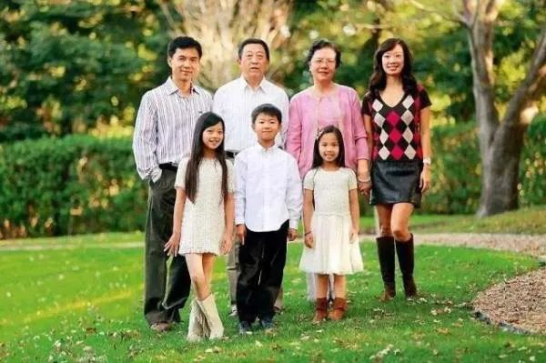 还记得最早的易趣网吗？邵亦波为爱卖掉3万亿事业，后悔了吗？现在如何了？