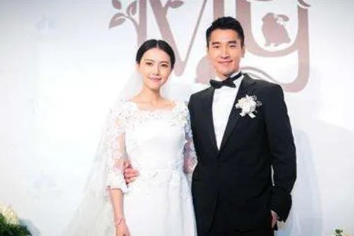 赵又廷为什么选择和大5岁的高圆圆结婚，他们是真爱吗？