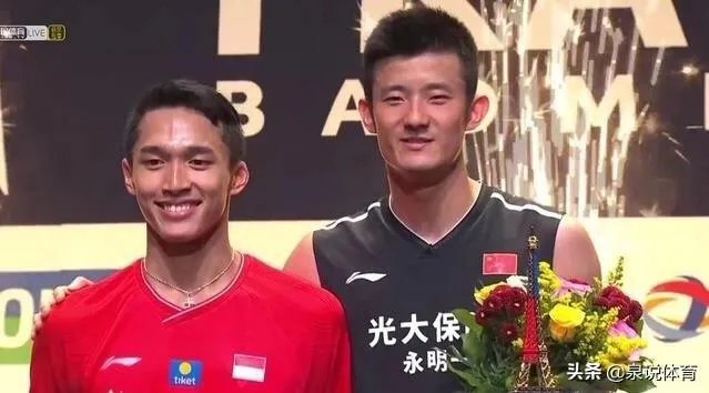 谌龙两局横扫乔纳坦成功卫冕法羽赛男单冠军,夺取赛季首冠。本场比赛你怎么看?