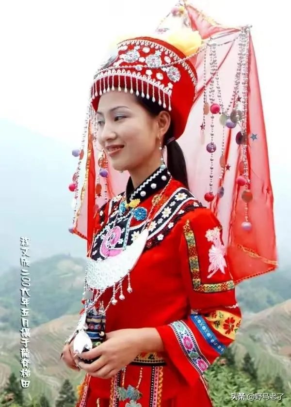 中国那个少数民族服装最好看