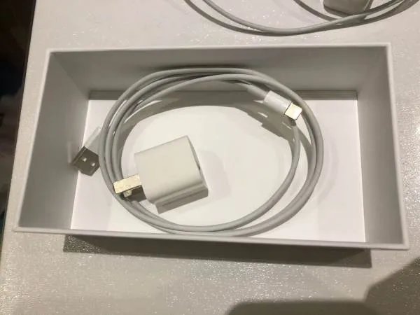 iPhone不送充电器被巴西罚款1.4亿,此次处罚给业内带来哪些警示?