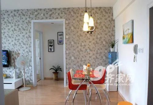 9万打造78平温馨小窝 80后小夫妻晒新婚幸福