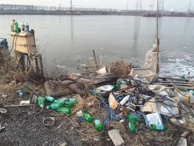 小鱼塘兽药乱投放 我们不吃自己养的鱼