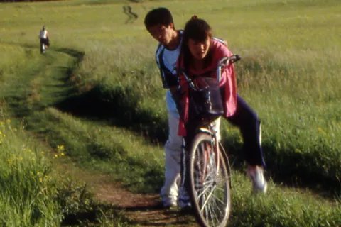 如何评价隐形的翅膀?剧情怎么样?