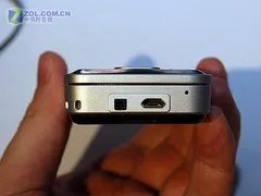 多媒体娱乐明星 改版诺基亚N81突破2300