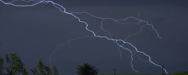 腊月打雷有什么预兆 请看下面详细讲解