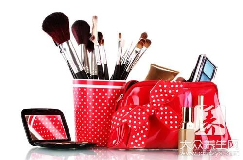 睫毛膏干了加什么好