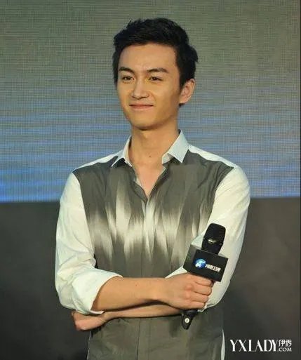 陈晓父母是谁?其童年照曝显赫家境