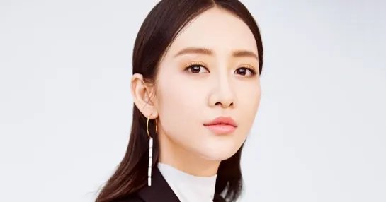 王鸥补刀杨幂被骂上热搜，不怕小人就怕绿茶女，你知道是怎么回事吗？